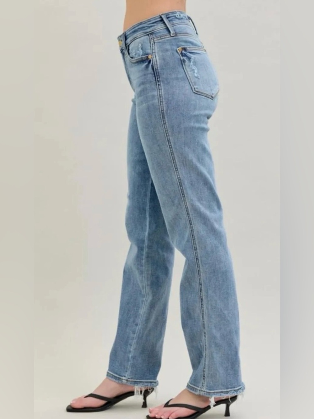 Judy Blue Mid Rise Dad Jeans Cell Phone Pocket Style 82540 NWT Women’s Size 9/29 - Picture 3 of 10